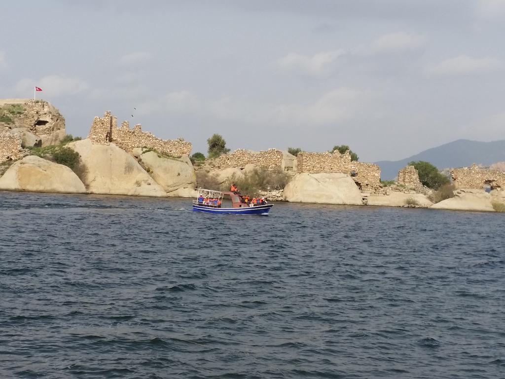 Selenes Pansiyon Kapikiri Exterior foto